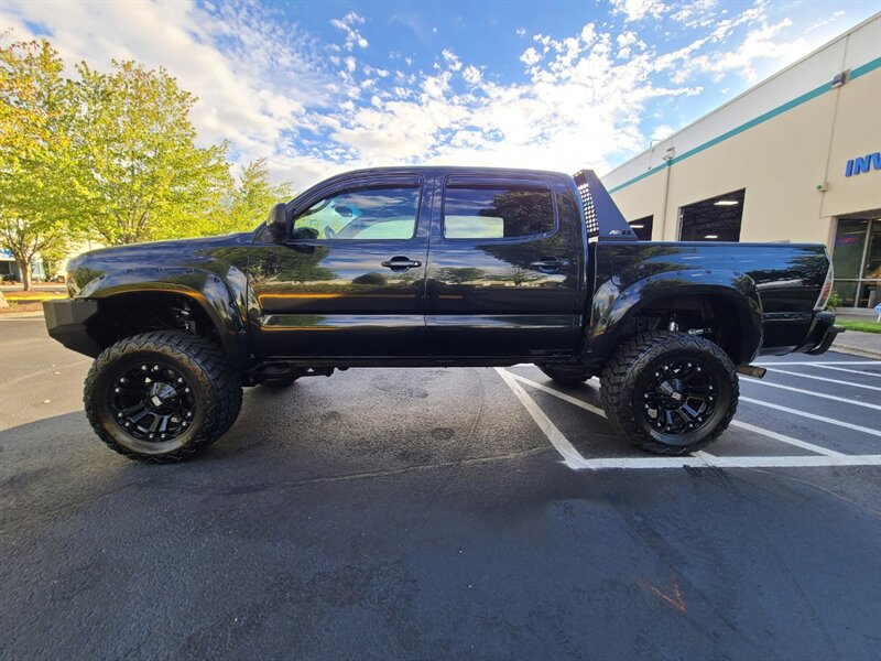 2006 Toyota Tacoma V6  / WINCH / BRUSH GUARD / HEADACHE RACK / MANUAL TRANSMISSION - Photo 3 - Portland, OR 97217