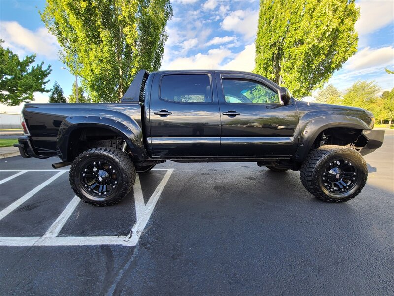 2006 Toyota Tacoma V6  / WINCH / BRUSH GUARD / HEADACHE RACK / MANUAL TRANSMISSION - Photo 4 - Portland, OR 97217