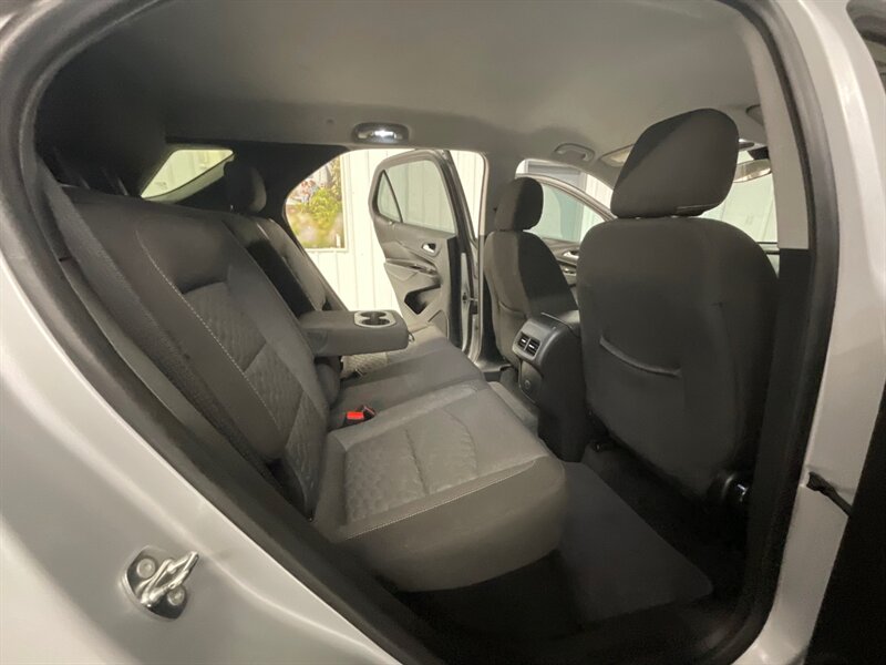 2018 Chevrolet Equinox LT Sport Utility 1.5L 4Cyl /1-OWNER /Backup Camera  / HEATED SEATS - Photo 14 - Gladstone, OR 97027