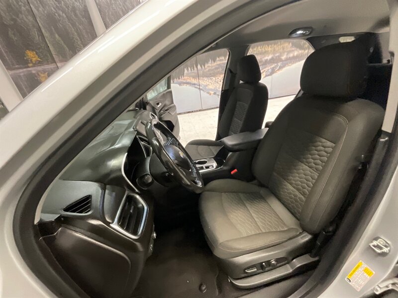 2018 Chevrolet Equinox LT Sport Utility 1.5L 4Cyl /1-OWNER /Backup Camera  / HEATED SEATS - Photo 12 - Gladstone, OR 97027