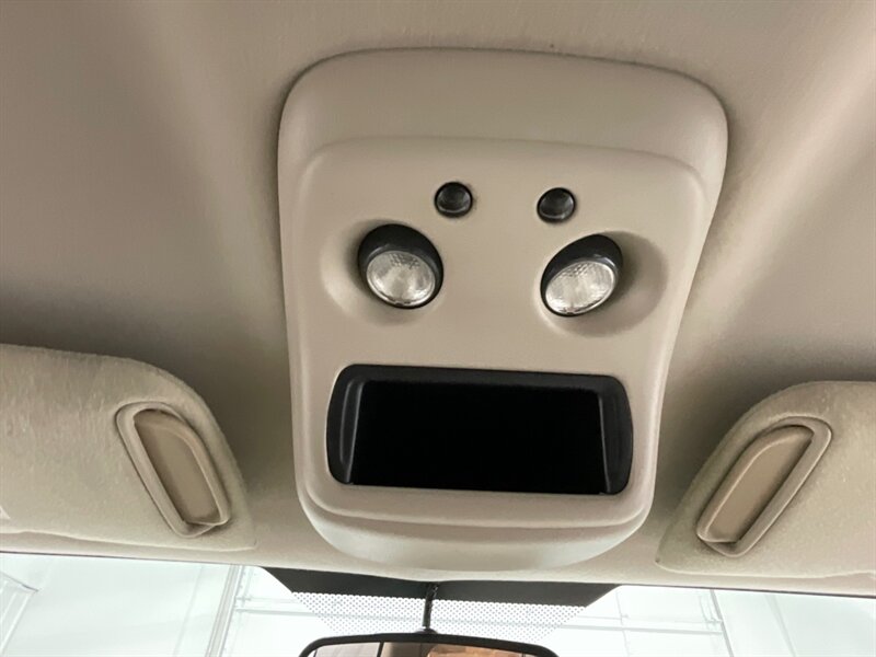 2005 Chevrolet Silverado 2500 LS Crew Cab 4X4 / 6.0L V8 / Lifted / ZERO RUST  / Short Bed / Spray in bed liner / Towing Pkg - Photo 40 - Gladstone, OR 97027