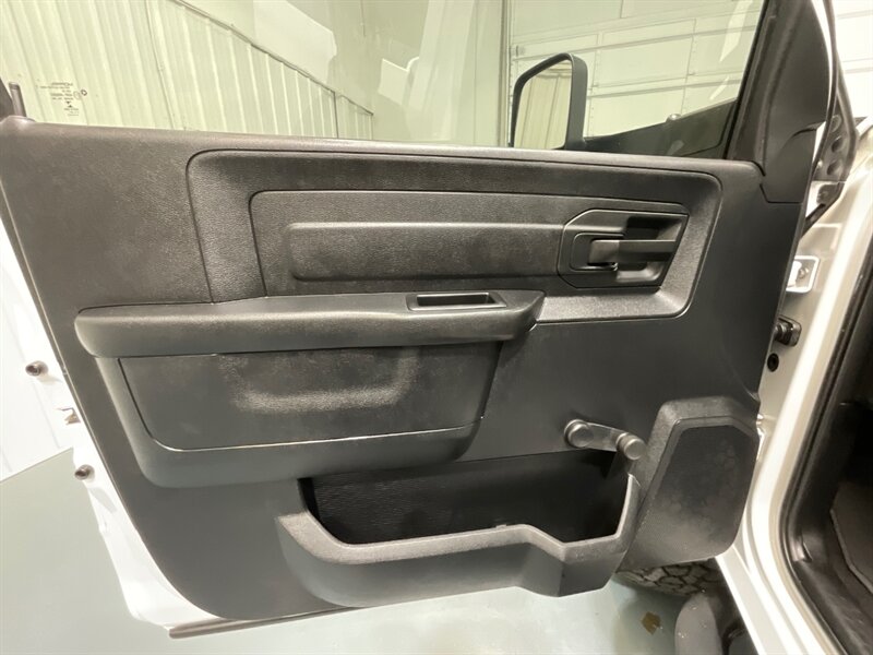 2015 RAM 2500 Tradesman 4X4 6-SPEED MANUAL / 6.7L CUMMINS DIESEL / NEW WHEELS & TIRES / REGULAR CAB / ZERO RUST - Photo 33 - Gladstone, OR 97027