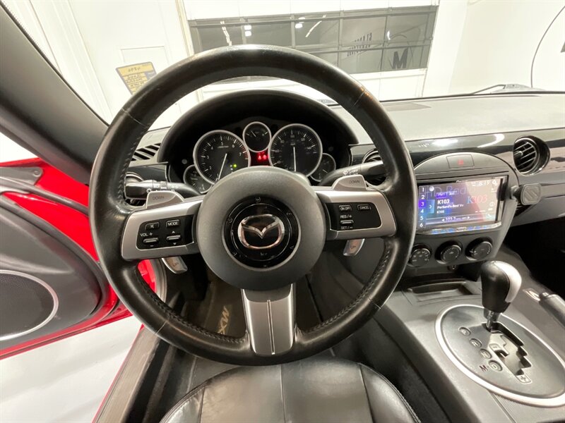 2006 Mazda MX-5 Miata Grand Touring Convertible Leather seats 87K Miles / Race Line wheels & New Tires - Photo 17 - Gladstone, OR 97027