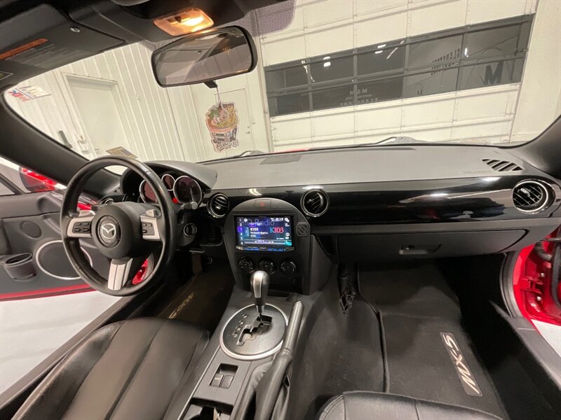 2006 Mazda MX-5 Miata Grand Touring Convertible Leather seats 87K Miles / Race Line wheels & New Tires - Photo 39 - Gladstone, OR 97027