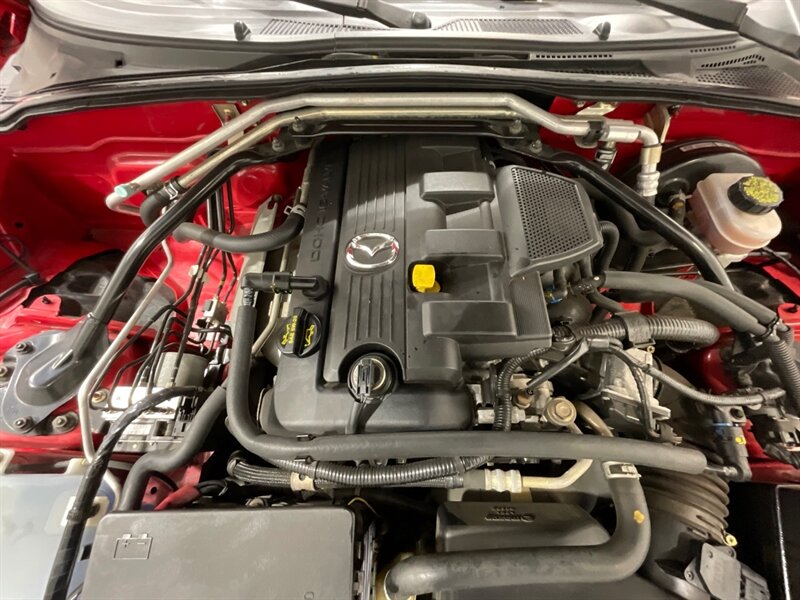 2006 Mazda MX-5 Miata Grand Touring Convertible Leather seats 87K Miles / Race Line wheels & New Tires - Photo 43 - Gladstone, OR 97027