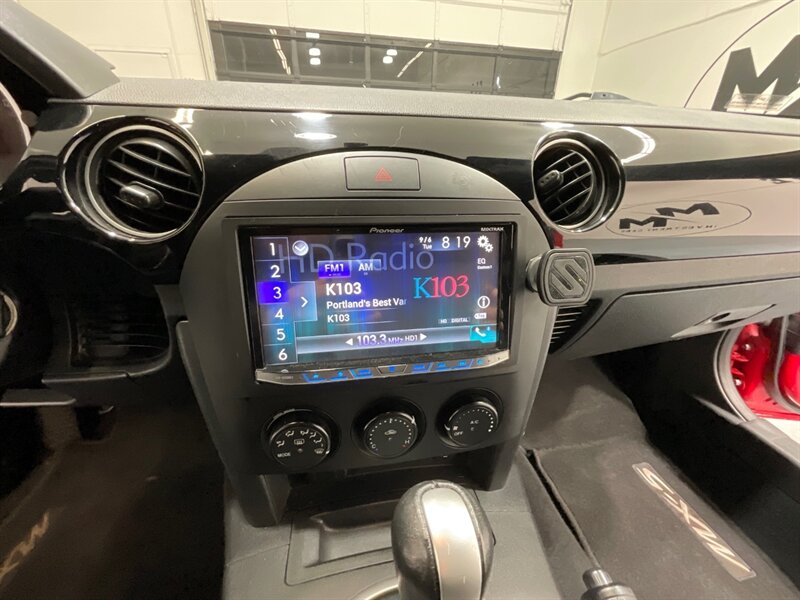 2006 Mazda MX-5 Miata Grand Touring Convertible Leather seats 87K Miles / Race Line wheels & New Tires - Photo 18 - Gladstone, OR 97027