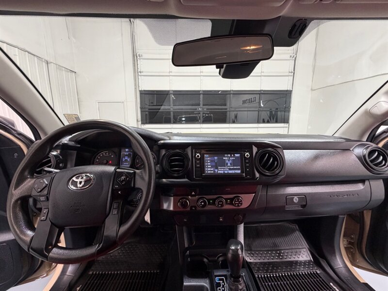 2019 Toyota Tacoma SR V6 3.5L 4X4 / ACESS CAB / LONG BED / ONLY 110K / LOCAL TRUCK / ZERO RUST - Photo 16 - Gladstone, OR 97027