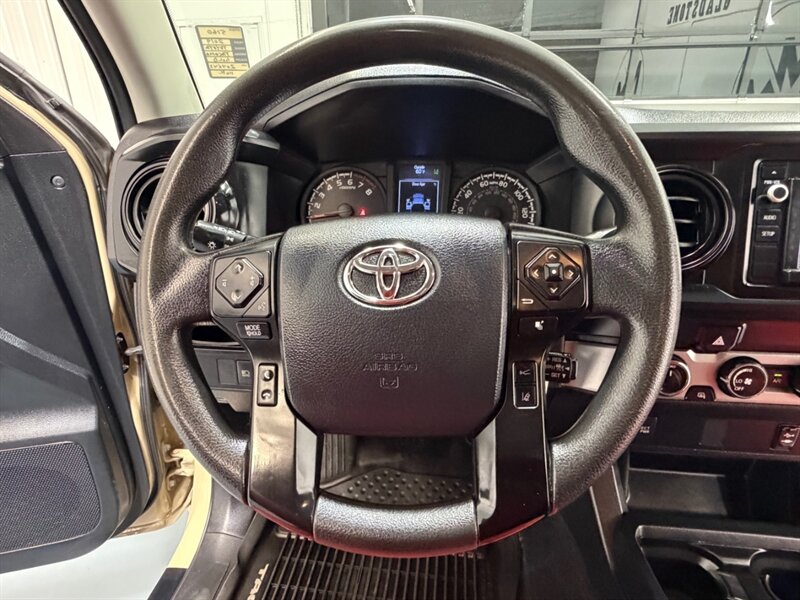 2019 Toyota Tacoma SR V6 3.5L 4X4 / ACESS CAB / LONG BED / ONLY 110K / LOCAL TRUCK / ZERO RUST - Photo 17 - Gladstone, OR 97027