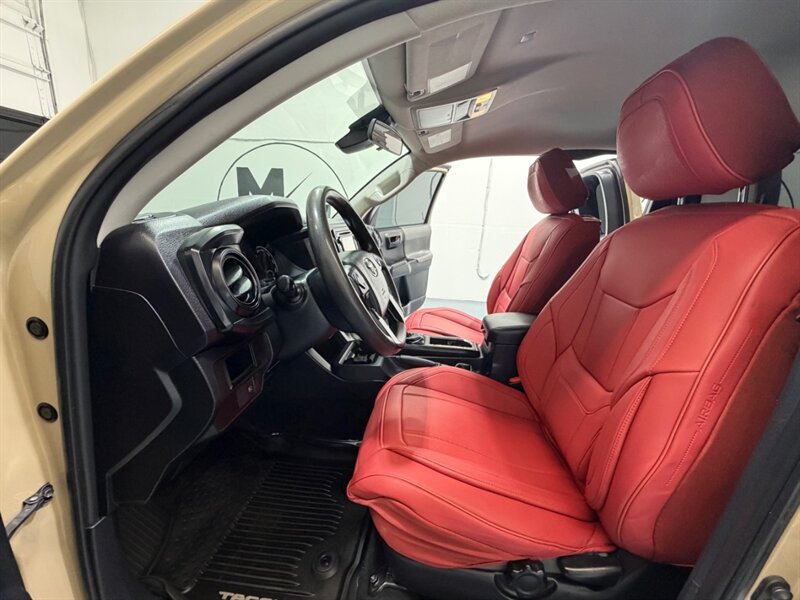 2019 Toyota Tacoma SR V6 3.5L 4X4 / ACESS CAB / LONG BED / ONLY 110K / LOCAL TRUCK / ZERO RUST - Photo 12 - Gladstone, OR 97027