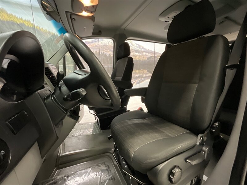 2015 Mercedes-Benz Sprinter 2500 Passenger Van / 3.0L V6 DIESEL / 12-Passenger  / Backup Camera / Excel Cond - Photo 39 - Gladstone, OR 97027