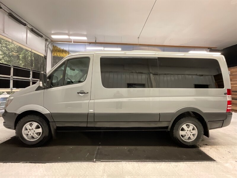 2015 Mercedes-Benz Sprinter 2500 Passenger Van / 3.0L V6 DIESEL / 12-Passenger  / Backup Camera / Excel Cond - Photo 3 - Gladstone, OR 97027