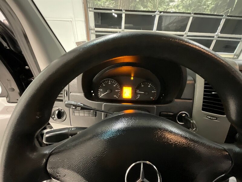 2015 Mercedes-Benz Sprinter 2500 Passenger Van / 3.0L V6 DIESEL / 12-Passenger  / Backup Camera / Excel Cond - Photo 45 - Gladstone, OR 97027