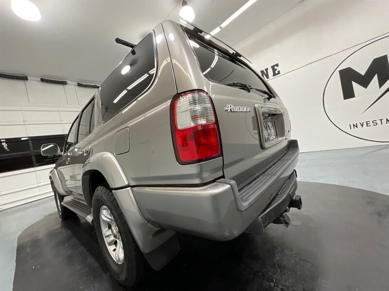 2002 Toyota 4Runner SR5 Sport 4X4 / 3.4L V6 / 1-OWNER / 100K MILES  / ZERO RUST - Photo 34 - Gladstone, OR 97027