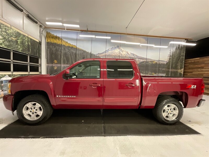 2007 Chevrolet Silverado 1500 LTZ  / Leather & Heated Seats / Sunroof - Photo 3 - Gladstone, OR 97027