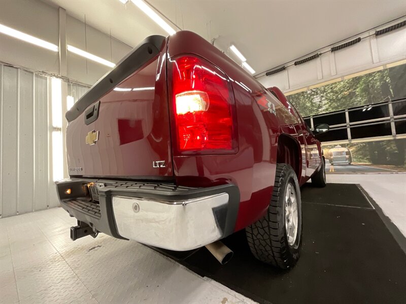 2007 Chevrolet Silverado 1500 LTZ  / Leather & Heated Seats / Sunroof - Photo 10 - Gladstone, OR 97027