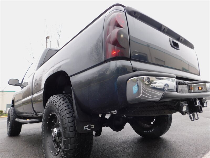 2004 Chevrolet Silverado 1500 LS 4dr Extended Cab 4X4 / 5.3L V8 / LIFTED LIFTED   - Photo 42 - Portland, OR 97217