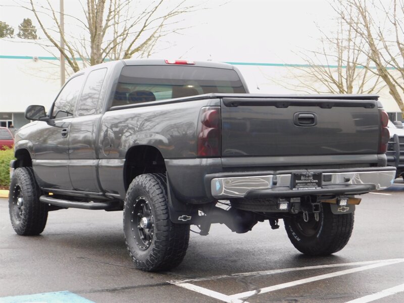 2004 Chevrolet Silverado 1500 LS 4dr Extended Cab 4X4 / 5.3L V8 / LIFTED LIFTED   - Photo 9 - Portland, OR 97217