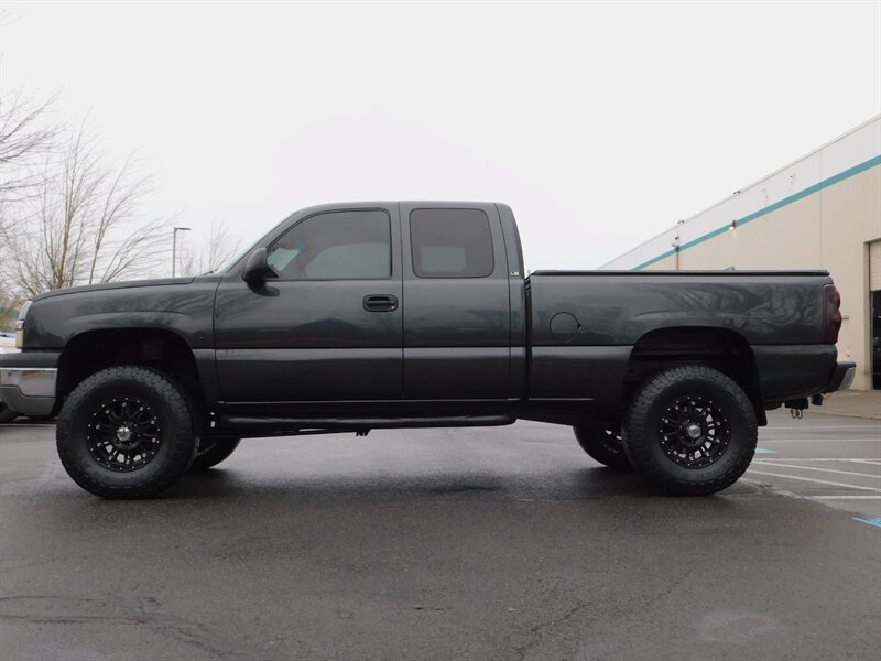 2004 Chevrolet Silverado 1500 LS 4dr Extended Cab 4X4 / 5.3L V8 / LIFTED LIFTED   - Photo 3 - Portland, OR 97217