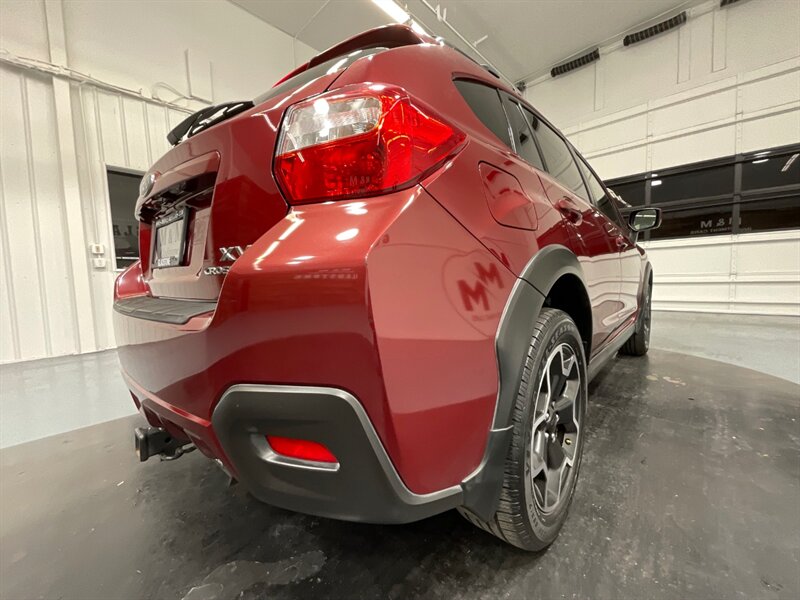 2015 Subaru XV Crosstrek 2.0i Premium AWD/ 5-SPEED MANUAL/ 1-OWNER LOCAL  / Backup Camera - Photo 33 - Gladstone, OR 97027