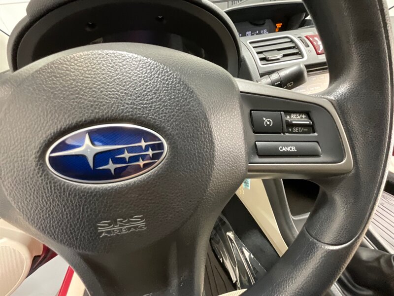 2015 Subaru XV Crosstrek 2.0i Premium AWD/ 5-SPEED MANUAL/ 1-OWNER LOCAL  / Backup Camera - Photo 47 - Gladstone, OR 97027