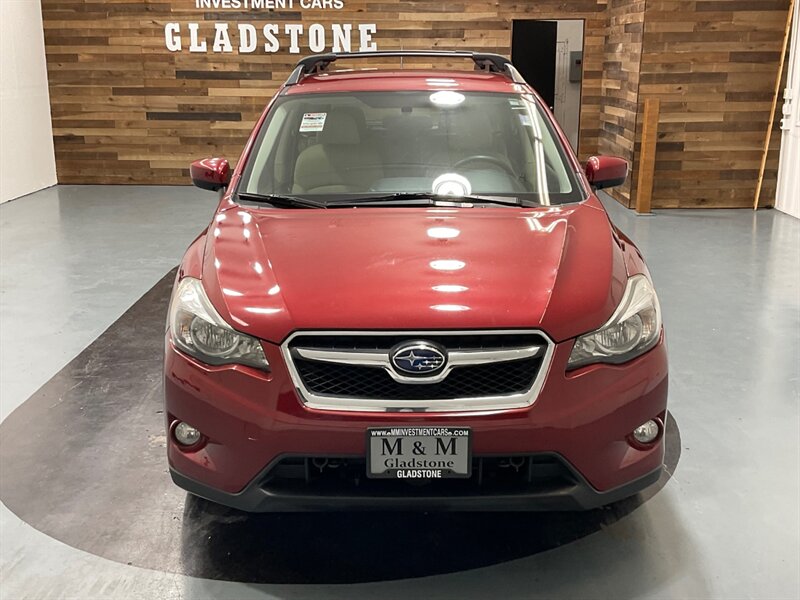 2015 Subaru XV Crosstrek 2.0i Premium AWD/ 5-SPEED MANUAL/ 1-OWNER LOCAL  / Backup Camera - Photo 5 - Gladstone, OR 97027