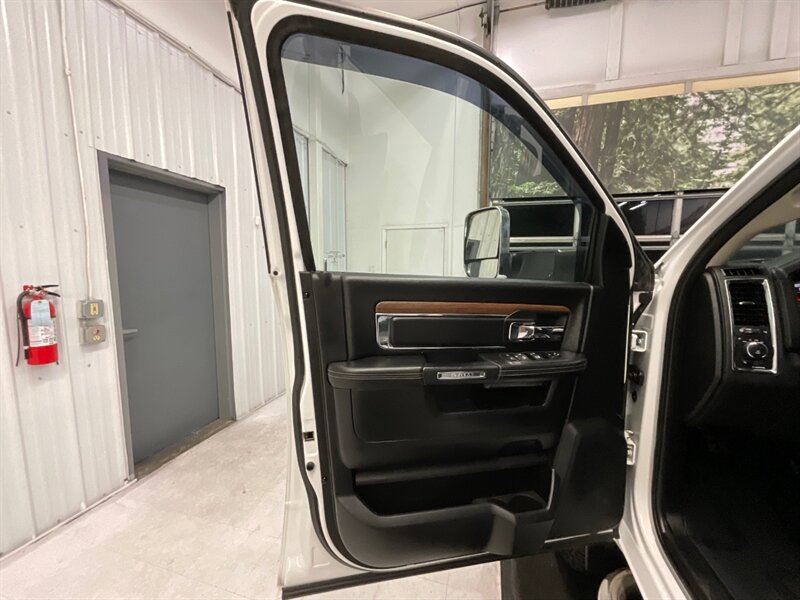 2015 RAM 2500 Laramie Crew Cab 4X4 / 6.7L DIESEL / 1-OWNER LOCAL  / LONG BED / Leather w. heated & cooled seats / Sunroof / Navigation - Photo 31 - Gladstone, OR 97027