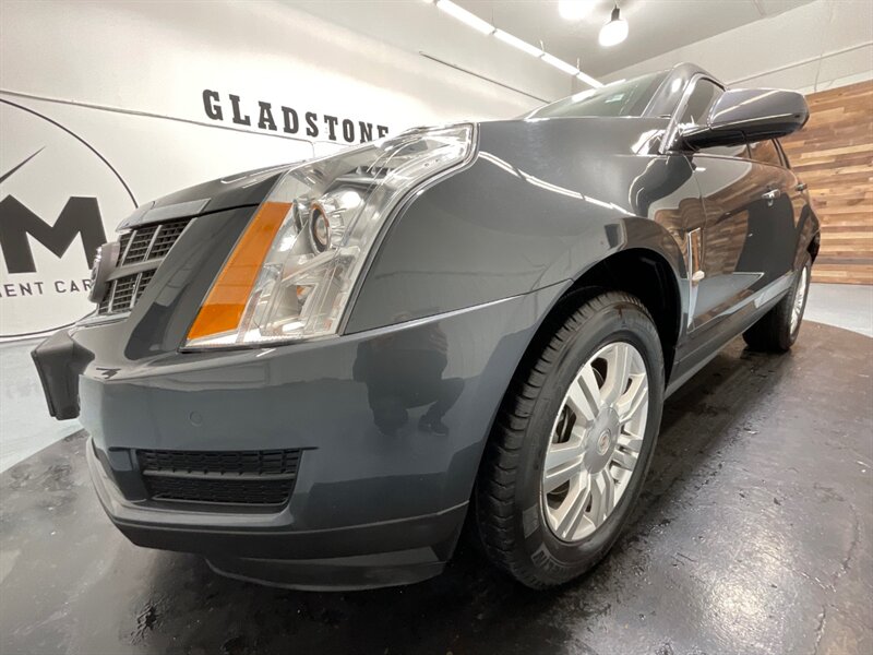 2011 Cadillac SRX Luxury Collection Sport Utility V6 /Leather HeateD  / Panoramic Sunroof - Photo 52 - Gladstone, OR 97027