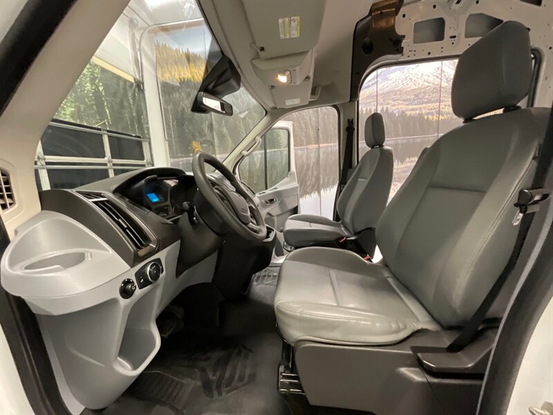 2016 Ford Transit 250 CARGO VAN / EXTENDED HIGH ROOF / 3.7L V6  / LOCAL OREGON VAN / Backup Camera / Leather Seats /CLEAN INSIDE & OUT !! - Photo 17 - Gladstone, OR 97027