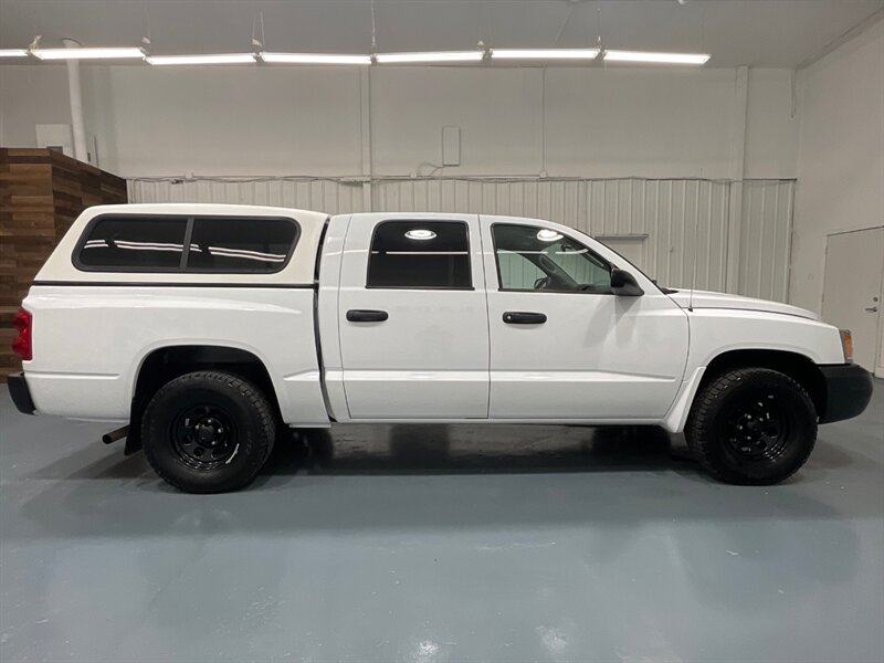 2006 Dodge Dakota ST Quad Cab photo 4