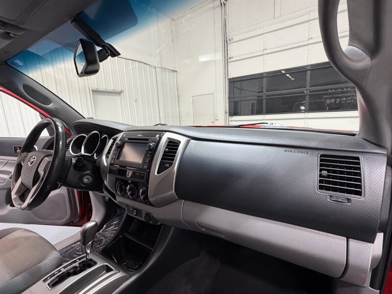 2013 Toyota Tacoma PreRunner RWD / Club Cab / 2.7L 4 Cyl / NEW TIRES / LOCAL RUST FREE - Photo 35 - Gladstone, OR 97027