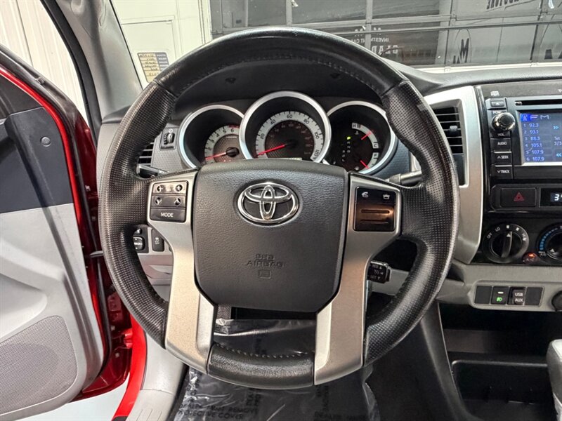 2013 Toyota Tacoma PreRunner RWD / Club Cab / 2.7L 4 Cyl / NEW TIRES / LOCAL RUST FREE - Photo 18 - Gladstone, OR 97027