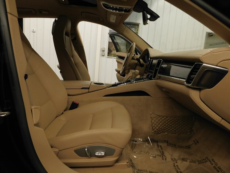 2012 Porsche Panamera Leather Heated Seats Excellent Cond / New Tires   - Photo 17 - Gladstone, OR 97027