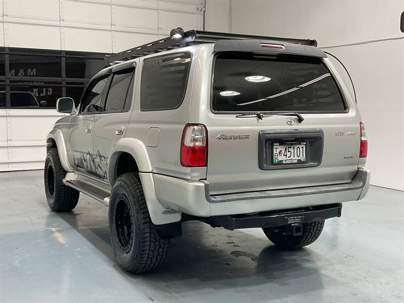 2001 Toyota 4Runner SR5 Sport 4X4 / 3.4L V6 / Lifted / CUSTOM BUILT  / LOCAL w. ZERO RUST / TIMING BELT SERVICE DONE - Photo 8 - Gladstone, OR 97027