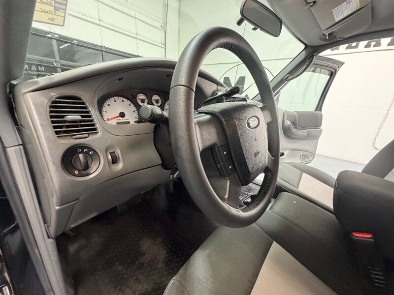 2011 Ford Ranger Sport 4X4 V6 4.0L / ZERO RUST / 50K MILES / Towing Pkg / Running Board - Photo 33 - Gladstone, OR 97027