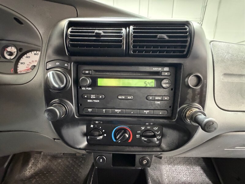2011 Ford Ranger Sport 4X4 V6 4.0L / ZERO RUST / 50K MILES / Towing Pkg / Running Board - Photo 18 - Gladstone, OR 97027