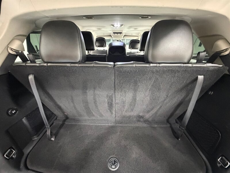 2019 Dodge Journey Crossroad 3RD ROW SEAT / 3.6L V6 / 51,000 MILES / LEATHER SEATS / Backup Camera - Photo 45 - Gladstone, OR 97027