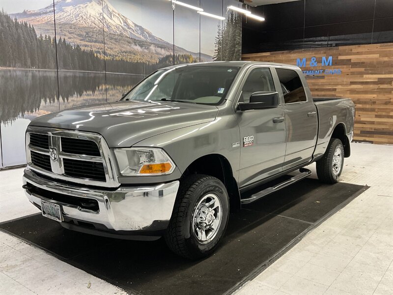 2011 Ram 2500 ST Crew Cab 4X4 / 5.7L V8 HEMI / 84,000 MILES / LOCAL ...