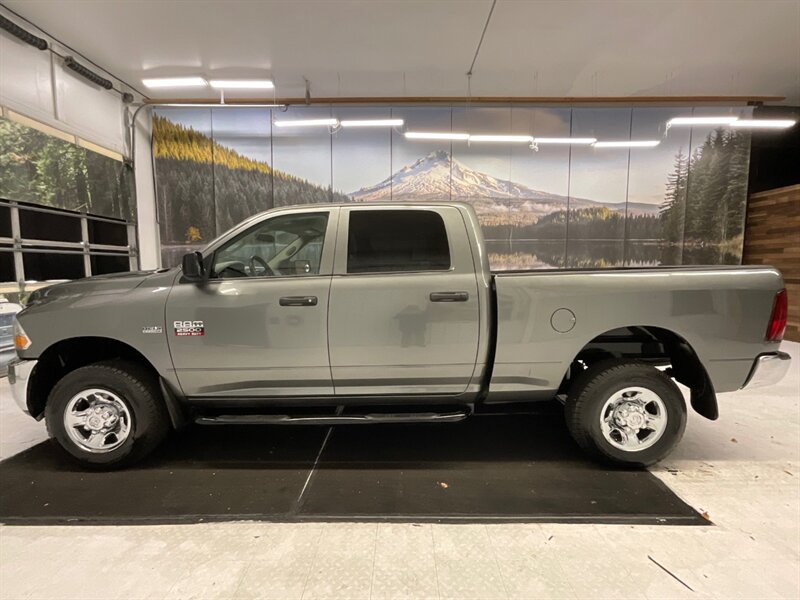 2011 RAM 2500 ST Crew Cab 4X4 / 5.7L V8 HEMI / 84,000 MILES  / LOCAL OREGON TRUCK / RUST FREE - Photo 3 - Gladstone, OR 97027