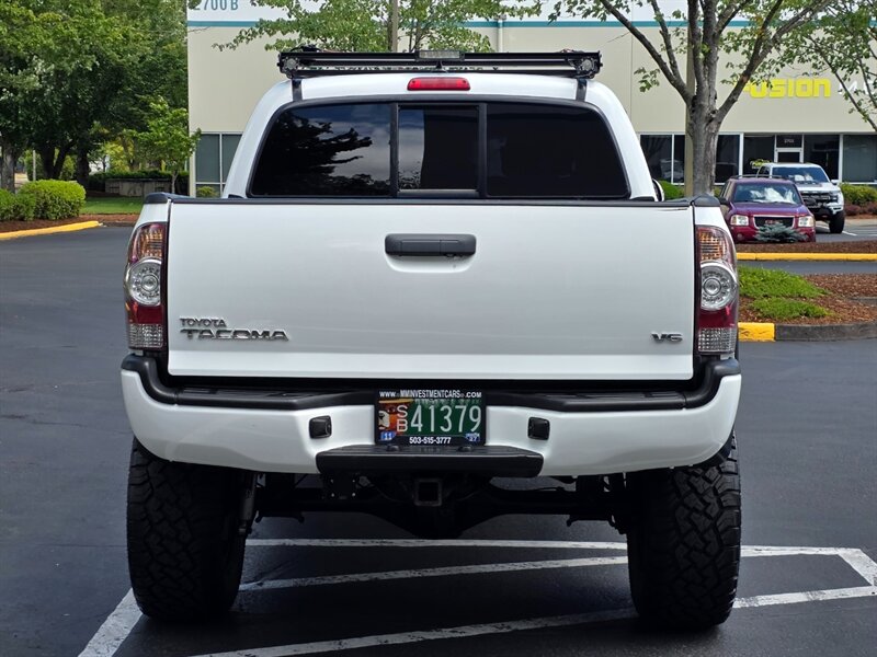 2015 Toyota Tacoma V6 2015 Toyota Tacoma 4X4 / TRD SPORT / OFF ROAD BUMPER / WINCH / PEDAL COMMANDER / LED's / NO-RUST / NEW LIFT + NEW TIRES / CUSTOM BUILT - Photo 5 - Portland, OR 97217