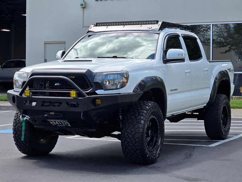 2015 Toyota Tacoma V6 2015 Toyota Tacoma 4X4 / TRD SPORT / OFF ROAD BUMPER / WINCH / PEDAL COMMANDER / LED's / NO-RUST / NEW LIFT + NEW TIRES / CUSTOM BUILT - Photo 1 - Portland, OR 97217