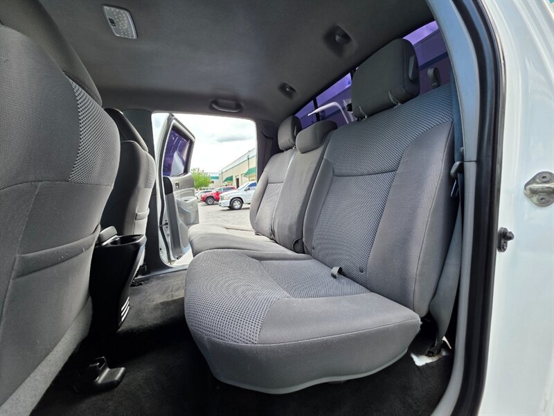 2015 Toyota Tacoma V6 2015 Toyota Tacoma 4X4 / TRD SPORT / OFF ROAD BUMPER / WINCH / PEDAL COMMANDER / LED's / NO-RUST / NEW LIFT + NEW TIRES / CUSTOM BUILT - Photo 14 - Portland, OR 97217