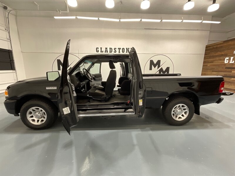 2010 Ford Ranger XLT Super Cab 4dr 4X4 / 4.0L V6 / 1-OWNER / Automatic / Towing Pkg / ZERO RUST - Photo 9 - Gladstone, OR 97027