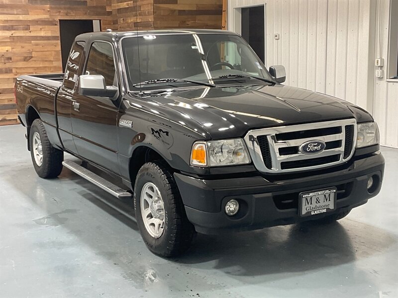 2010 Ford Ranger XLT Super Cab 4dr 4X4 / 4.0L V6 / 1-OWNER / Automatic / Towing Pkg / ZERO RUST - Photo 2 - Gladstone, OR 97027