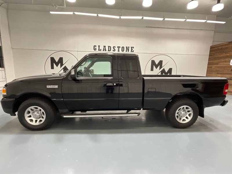 2010 Ford Ranger XLT Super Cab 4dr 4X4 / 4.0L V6 / 1-OWNER / Automatic / Towing Pkg / ZERO RUST - Photo 3 - Gladstone, OR 97027