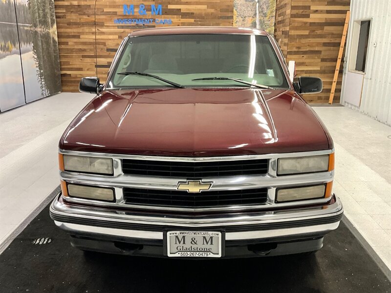 1998 Chevrolet K1500 Silverado 4X4 / 5.7L V8 / 124,000 MILES  /LOCAL TRUCK / RUST FREE / Excel Cond - Photo 5 - Gladstone, OR 97027