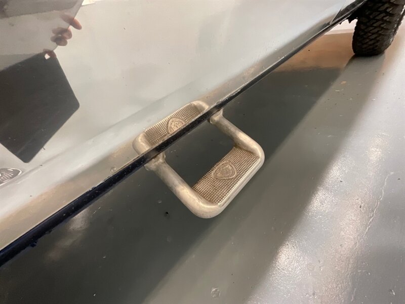 2001 Dodge Ram 2500 Laramie 4X4 / 5.9L DIESEL / 5-SPEED MANUAL/1-OWNER  / Leather Seats / Long Bed / BRAND NEW TIRES / ZERO RUST - Photo 42 - Gladstone, OR 97027