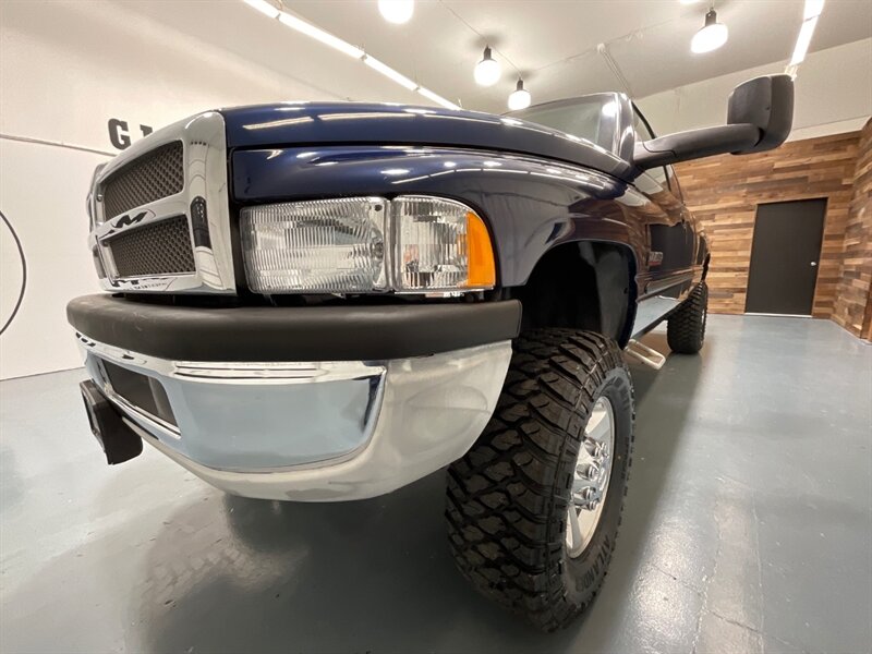 2001 Dodge Ram 2500 Laramie 4X4 / 5.9L DIESEL / 5-SPEED MANUAL/1-OWNER  / Leather Seats / Long Bed / BRAND NEW TIRES / ZERO RUST - Photo 52 - Gladstone, OR 97027