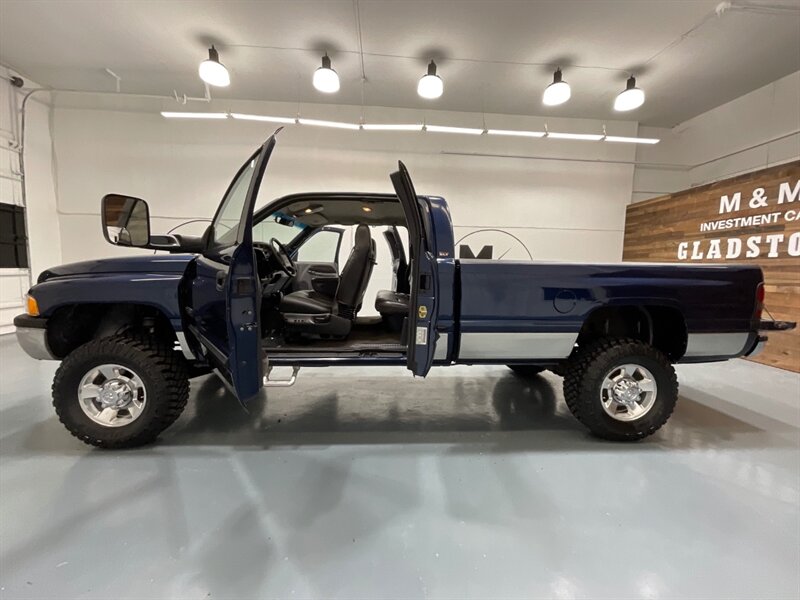 2001 Dodge Ram 2500 Laramie 4X4 / 5.9L DIESEL / 5-SPEED MANUAL/1-OWNER  / Leather Seats / Long Bed / BRAND NEW TIRES / ZERO RUST - Photo 11 - Gladstone, OR 97027