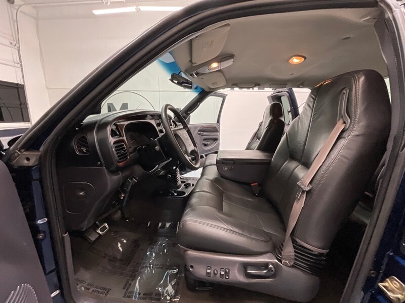 2001 Dodge Ram 2500 Laramie 4X4 / 5.9L DIESEL / 5-SPEED MANUAL/1-OWNER  / Leather Seats / Long Bed / BRAND NEW TIRES / ZERO RUST - Photo 13 - Gladstone, OR 97027