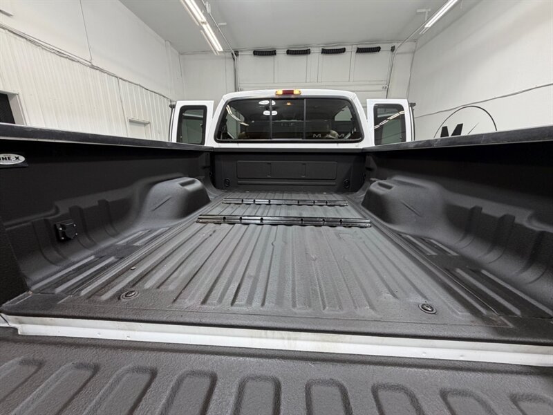2002 Ford F-250 Lariat 4X4 / 7.3L DIESEL / NEW TIRES / ONLY 136K / LEATHER / SHORT BED / RUST FREE - Photo 47 - Gladstone, OR 97027